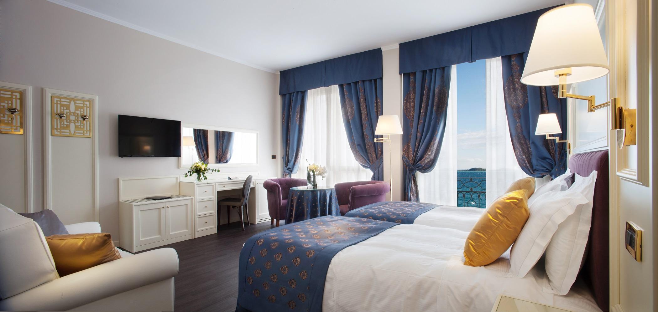 Grand Hotel Gardone Gardone Riviera Exterior photo