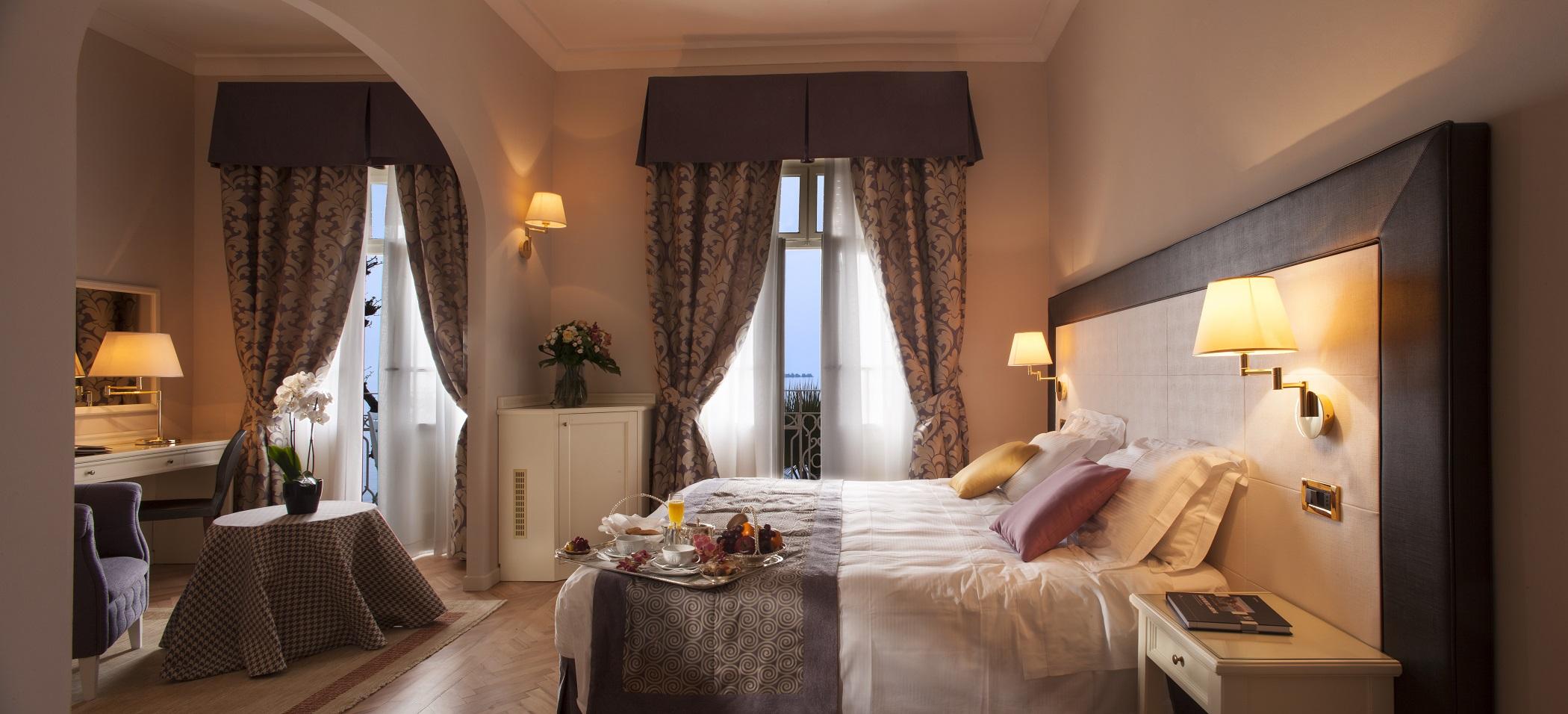 Grand Hotel Gardone Gardone Riviera Exterior photo