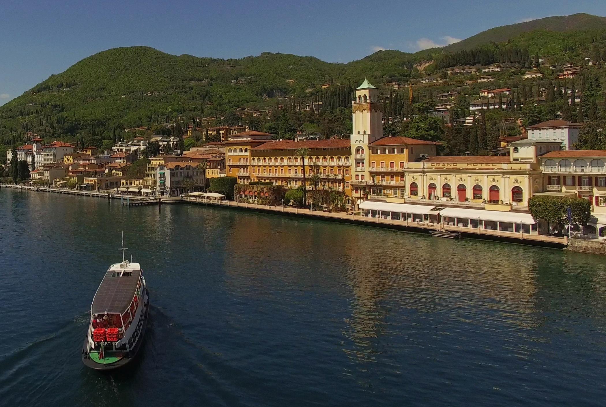 Grand Hotel Gardone Gardone Riviera Exterior photo
